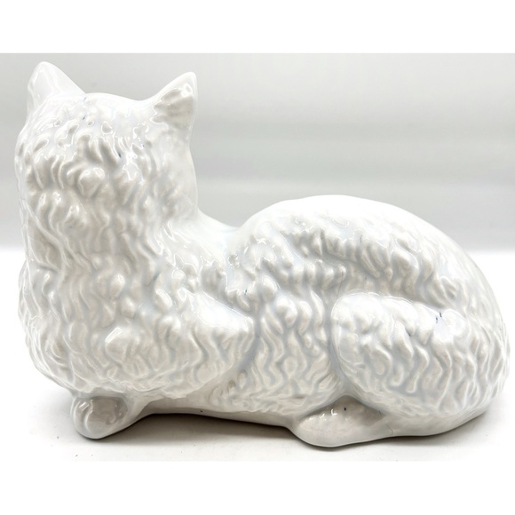 Vintage Large Ceramic Cat  Statue Figurine White Persian Cat MCM 7.5" - Picture 5 of 6
